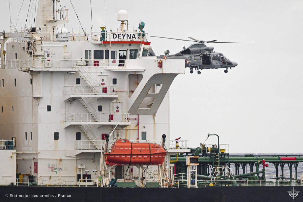 Marina franceză oprește un petrolier rus în Marea Mediterană