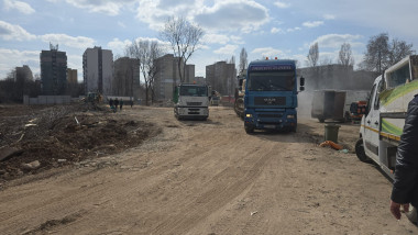 Garda de Mediu verifică PMB după poluarea aerului, material antiderapant suspectat