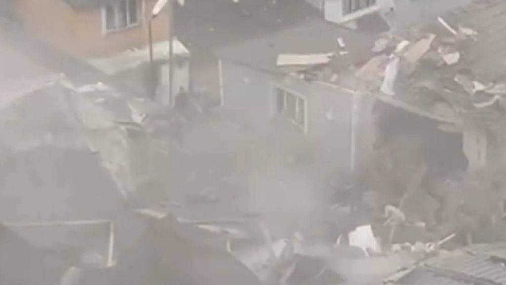 Istanbulul zguduit de explozie: două clădiri prăbușite, trei răniți