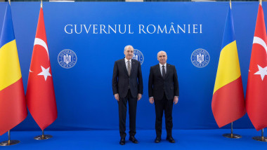 Bolojan discută cu președintele Marii Adunări Naționale a Turciei despre comerț și securitate