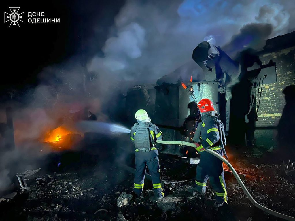 Ucraina sub atac: Odesa și Izmail, lovite de drone rusești. Zeci de incendii și pene de curent