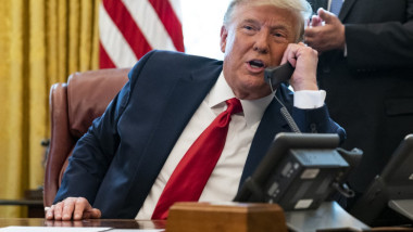 Europa, captivă tehnologiei SUA? Sondaj: europenii se tem de blocarea internetului de către Trump