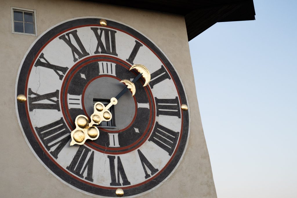 Timpul: de ce avem 60 de minute într-o oră?