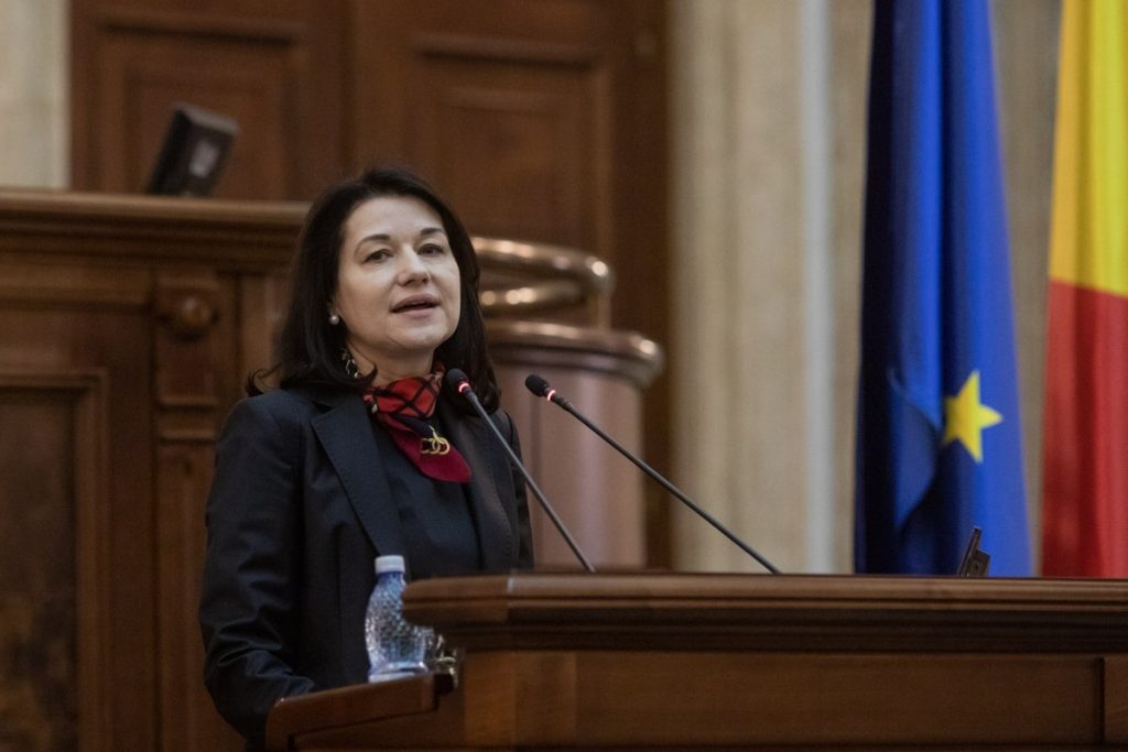 Coaliția taie ajutoare pentru pensionari: plătește mai întâi salariile majorate ale magistraților