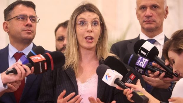 Diana Buzoianu, iritată după criticile în Parlament: „Țipătul nu crește bărbăția