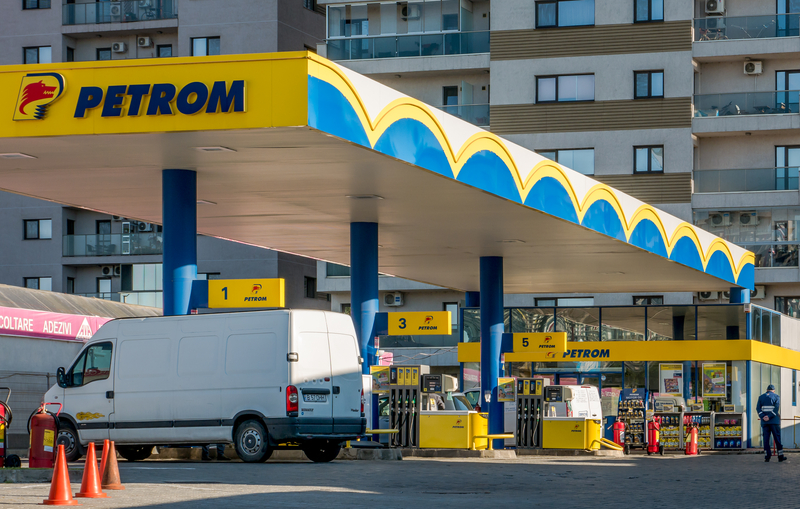 Prețurile benzinei și motorinei explodează în România de la războiul din Iran