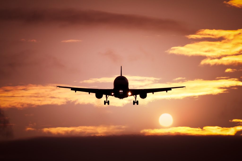 SAS, prima companie aeriană europeană care anulează zboruri din cauza scumpirii carburanților