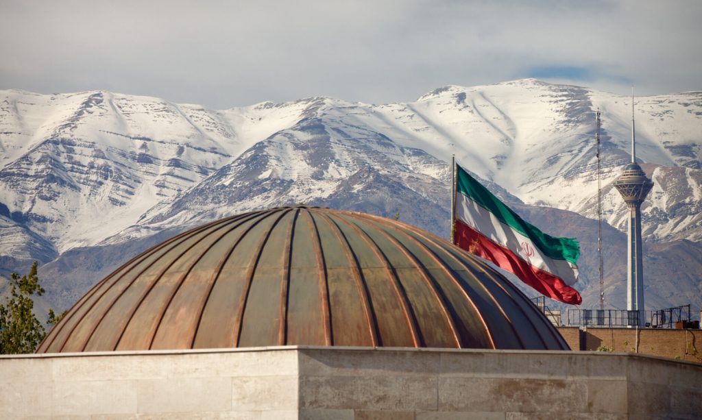 Iranul nu își va schimba poziția privind armele nucleare, anunță ministrul de Externe