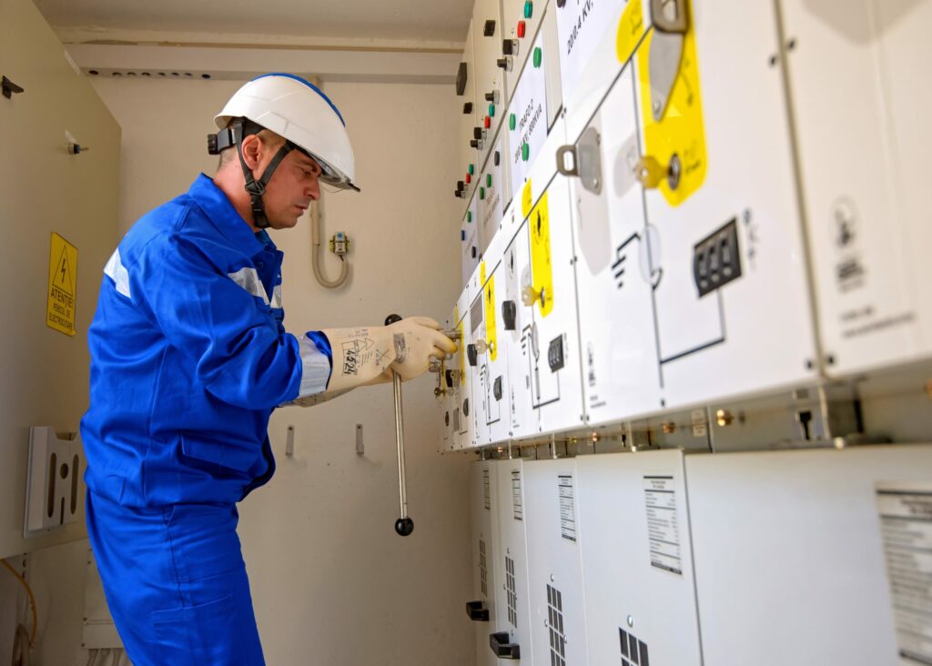 Conducerea Electrica, mandate prelungite: patru ani pentru directorii generali.