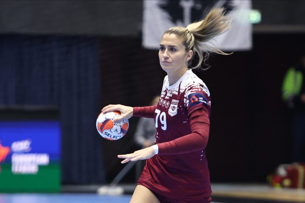 Handbal feminin: Rapid București joacă azi în deplasare cu Viborg în sferturile European League