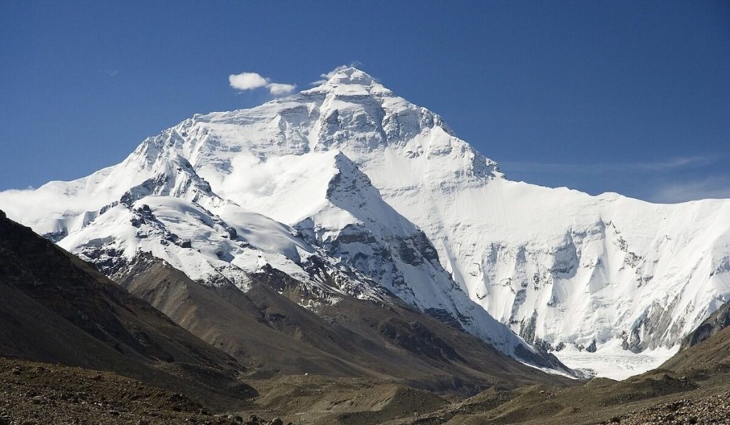 Ghețarii din Himalaya se topesc de două ori mai rapid din 2000, spun experții