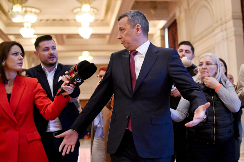 Răspuns dur: Simion îl atacă pe Grindeanu, PSD-istul ripostează