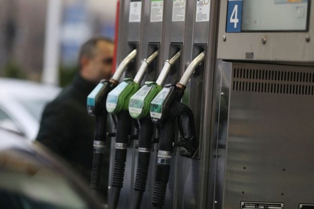 Amenzi de 1,5 milioane de lei de la ANPC pentru benzinării, pe fondul scumpirii carburanților