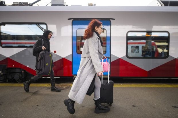 CFR modifică drastic programul în aprilie 2026: află care trenuri sunt anulate sau deviate