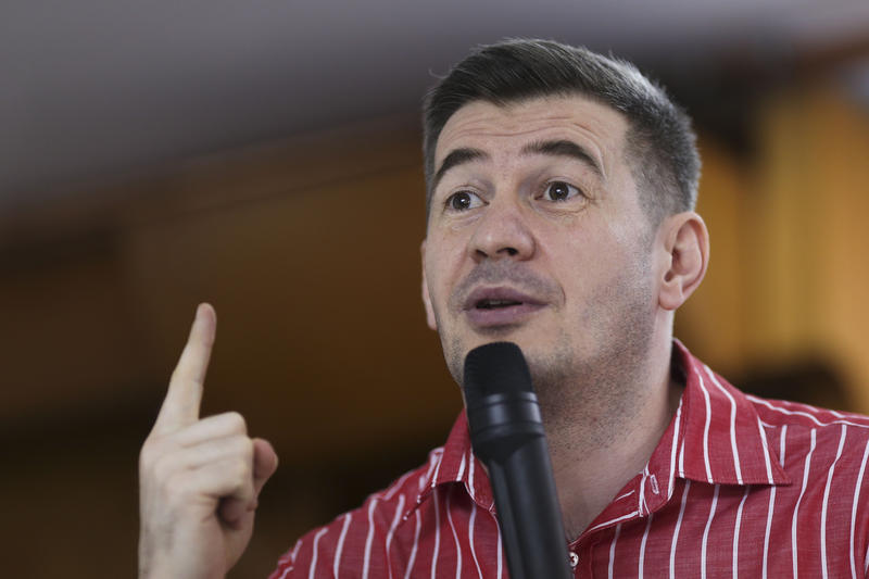 Dragoș Pătraru prezintă o nouă surpriză pentru urmăritori foarte curând