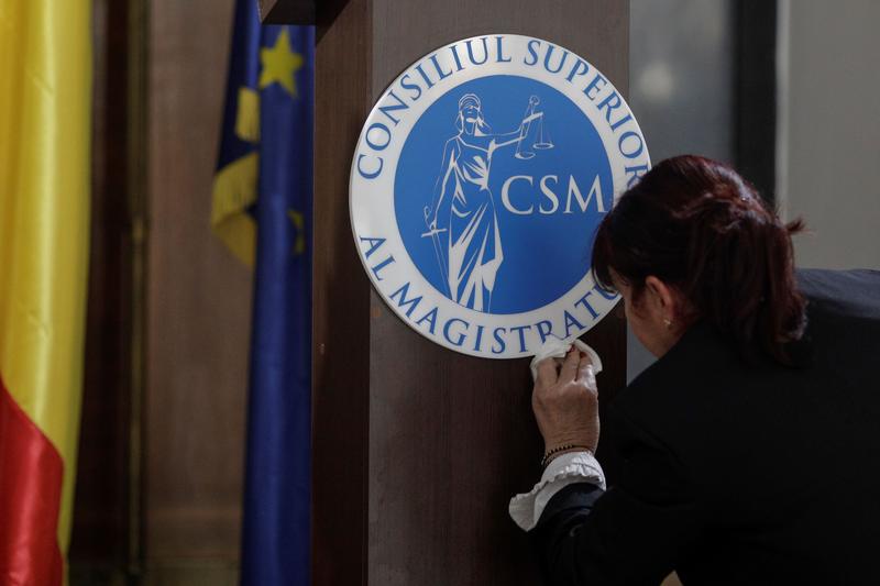CSM avertizează: Banii magistraților, mutați în pachetul PSD, acumulează dobânzi și inflație