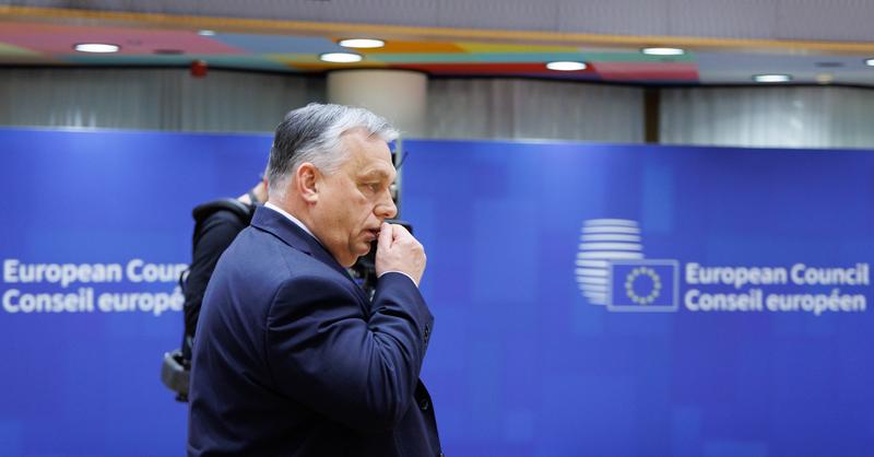 UE pune presiune pe Orban joi, după un precedent periculos