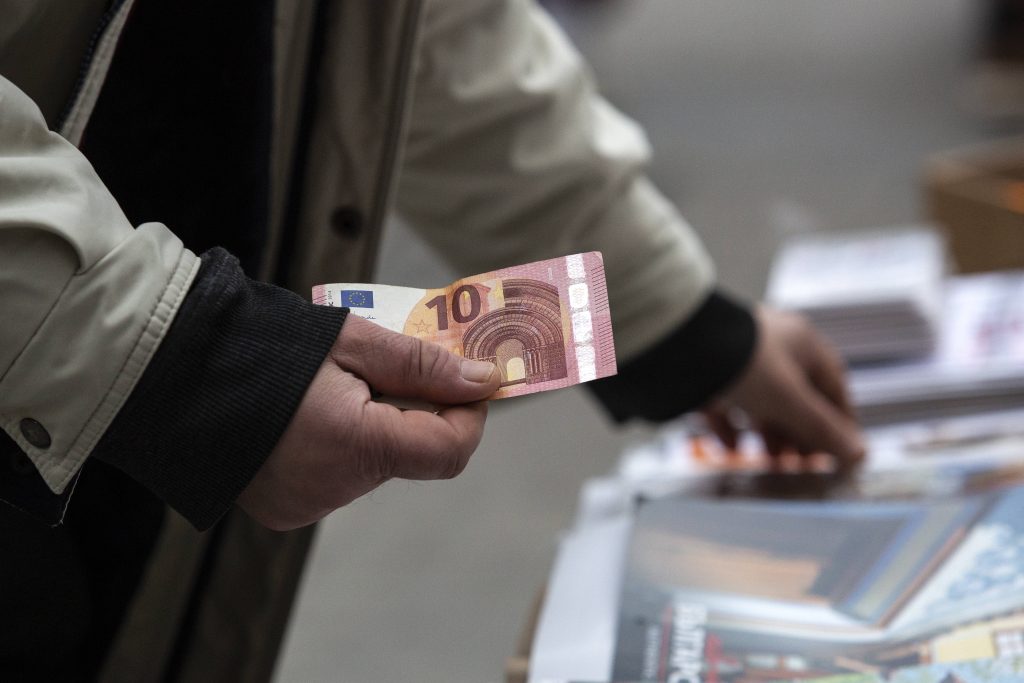 Bulgariei i se îndeplinește visul: aderarea la euro aduce o creștere bursieră record