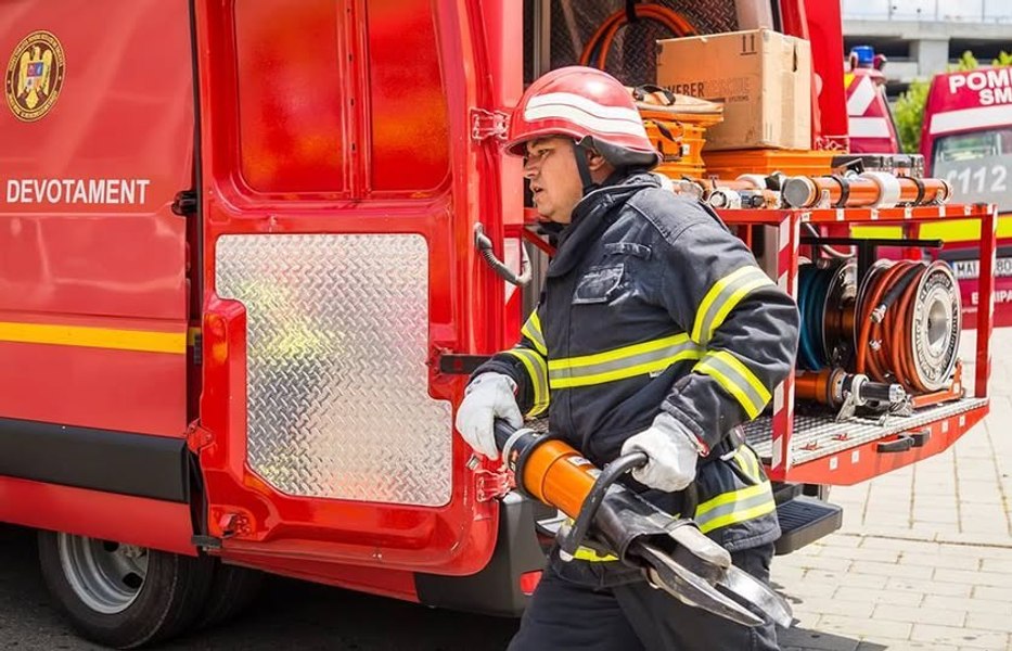 Incendiu devastator la Spitalul de Psihiatrie Bălăceanca: 50 de persoane evacuate