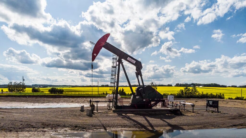 Războiul din Iran: Producătorii de petrol din Canada, marii câștigători
