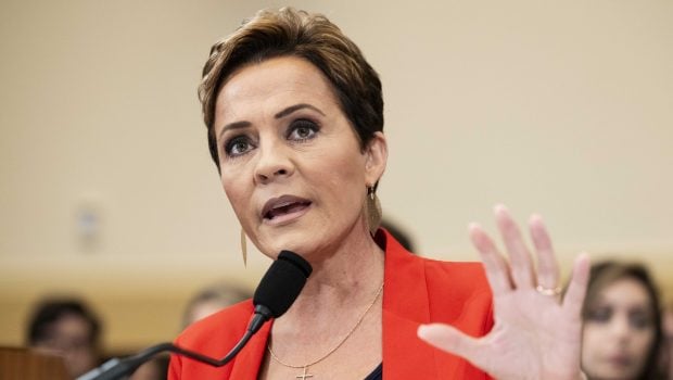 Judecător federal: Numită de Trump, prezentatoarea a preluat ilegal controlul Vocea Americii