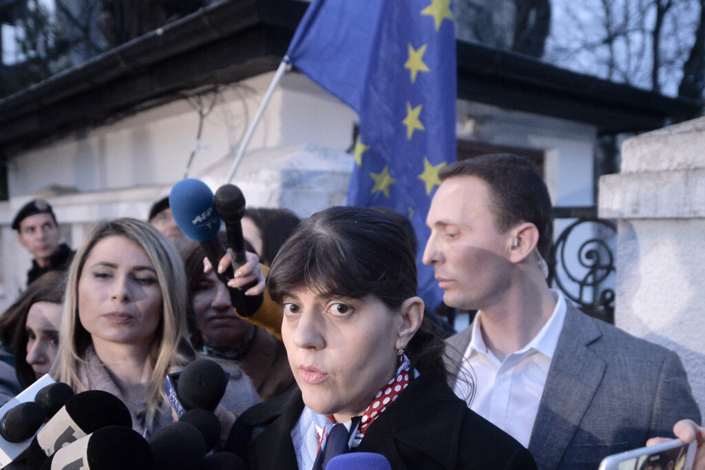 Laura Kövesi, avertizată să tacă despre fraudele din UE