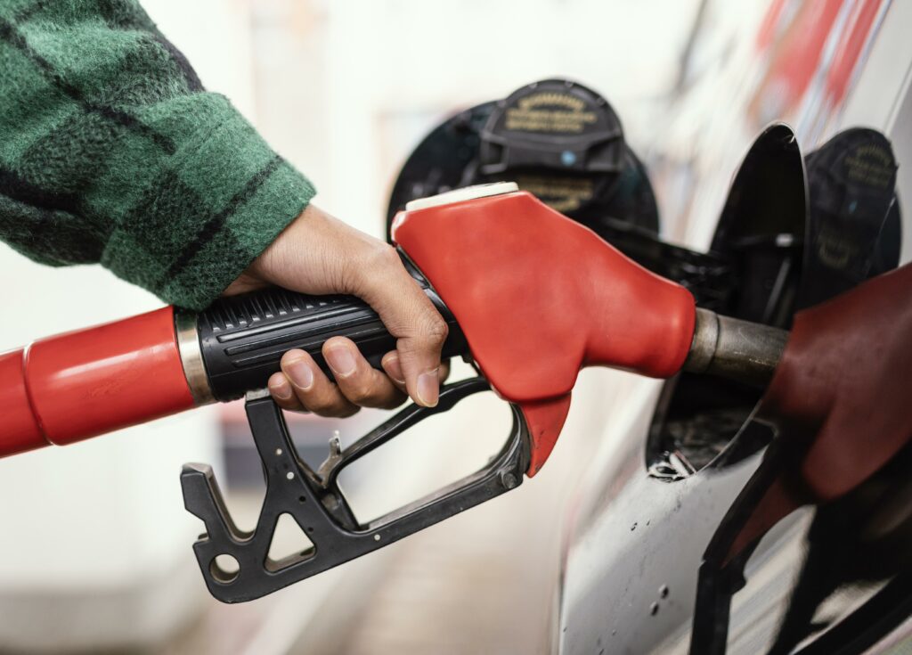 Slovenia în criză de carburant: cozi la pompe și intervenție militară