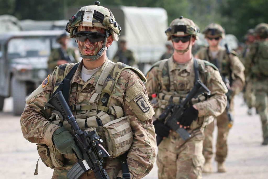 SUA ar putea trimite mii de militari suplimentari în conflictul cu Iran.