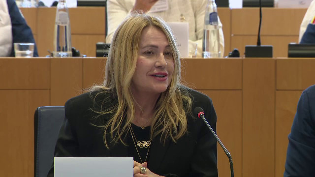 Nadia Comăneci, mesaj emoționant la Bruxelles: Sportul, o lecție pentru viață