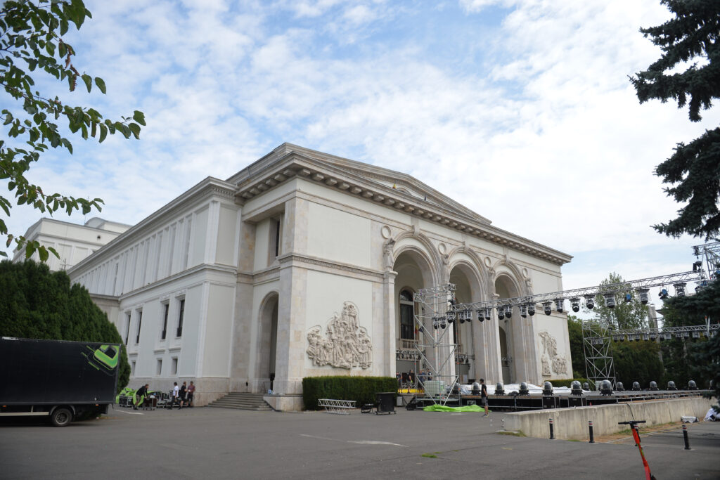 Bărbierul din Sevilla” aduce iubire și râsete pe scena Operei Naționale București
