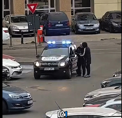 Poliția București: atenție la parcagii care cerșesc bani!