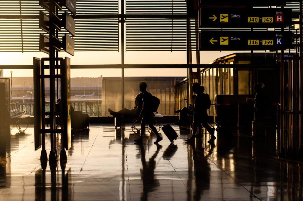Biletele de avion, mai scumpe vara aceasta. Companiile, fără alternative