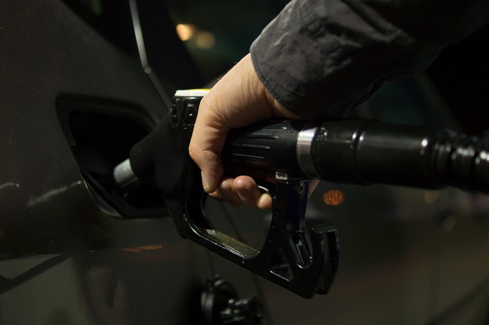 Preşedintele Asociaţiei Energia Inteligentă: Motorina va depăși 10 lei/litru în România și va rămâne scumpă tot anul