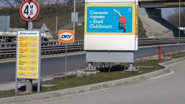 Românii invadează benzinăriile din Bulgaria: „Prețurile ne vor aduce și mai mulți clienți