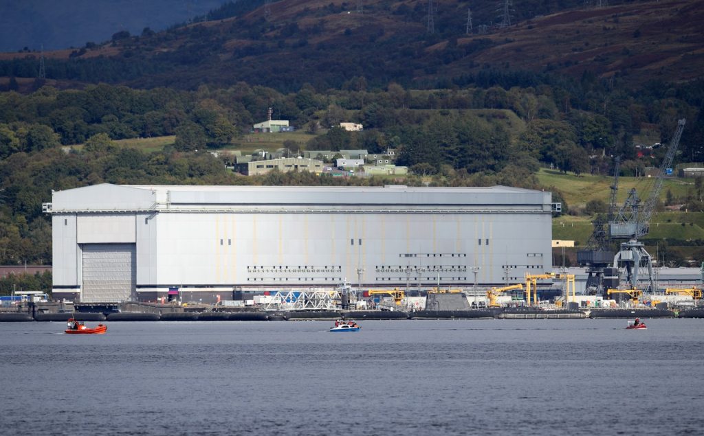 Româncă și iranian oprit la o bază nucleară britanică: Reacția MAE
