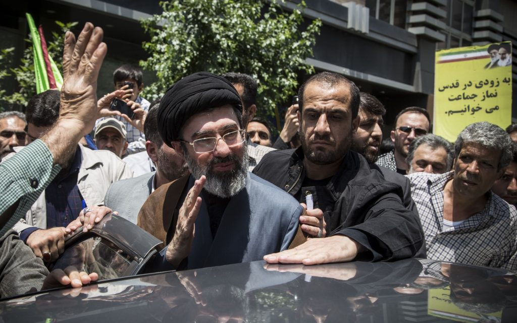 Khamenei declară victoria asupra dușmanului învins de propriile contradicții