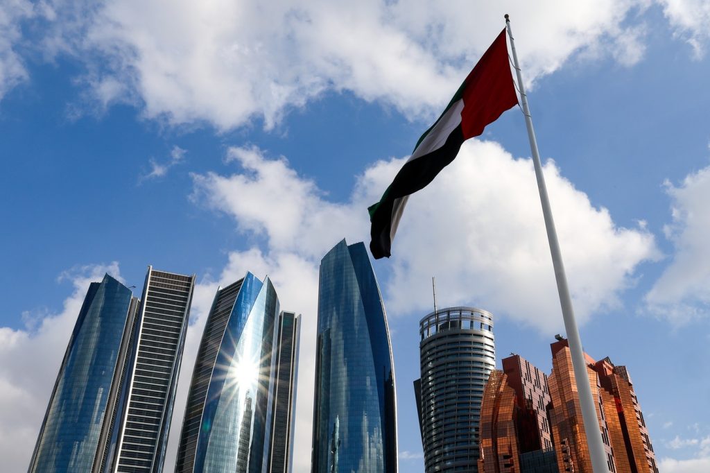 Peste 100 de persoane arestate la Abu Dhabi pentru dezinformare despre război