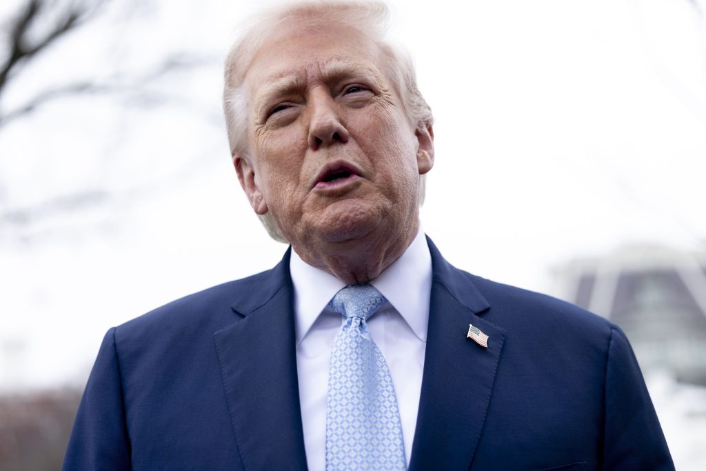 Trump: Negocieri secrete cu Iranul pentru pace, de 2 zile