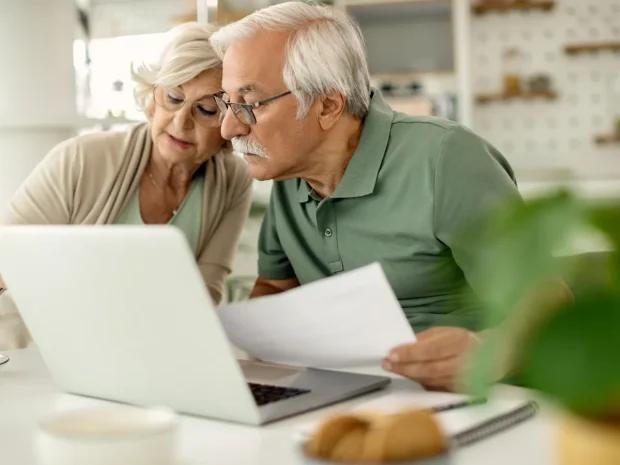 Pensionarii germani cer 240 mld. euro printr-o plângere constituțională