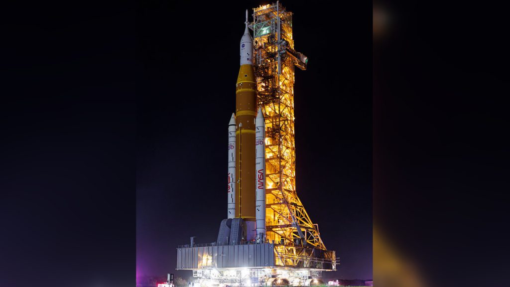 Rachetă NASA în jurul lunii după 50 de ani, lansare amânată din cauza defecțiunilor