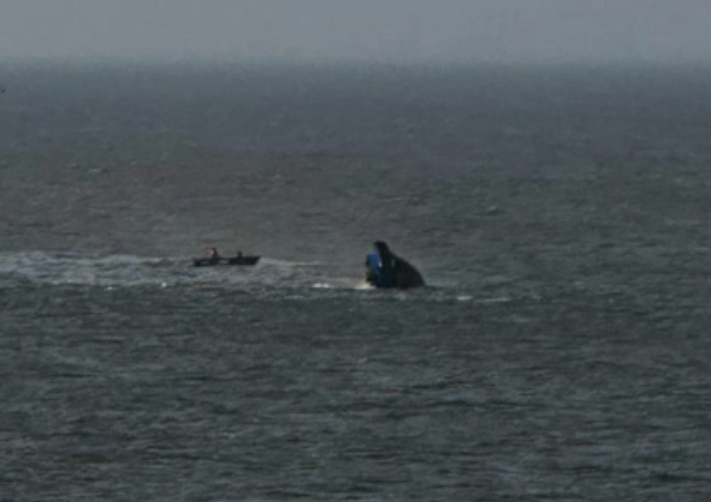 Imagini șocante cu remorcherul scufundat în Marea Neagră: „Ce au făcut copiii ăștia?