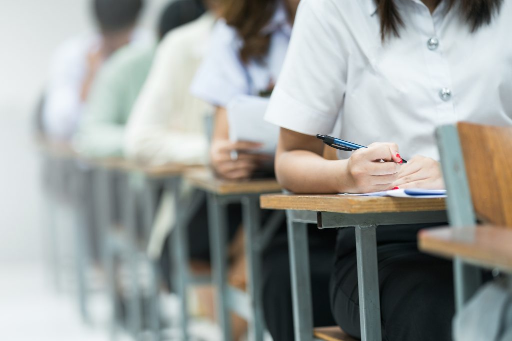 Bacalaureat 2026: Subiectele la Limba română, o provocare pentru elevi?