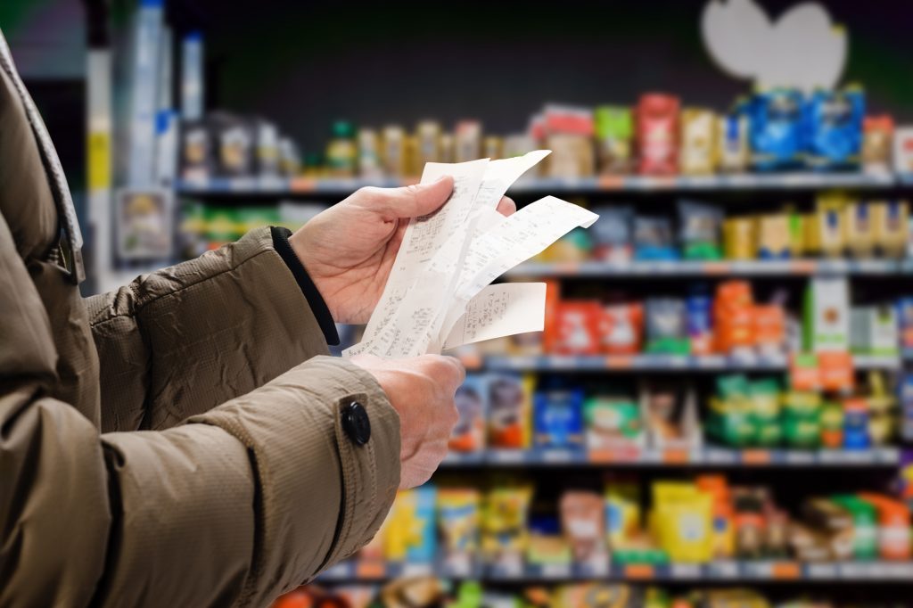 Sărbători scumpe: alimente cu 10% mai scumpe, potrivit economistilor