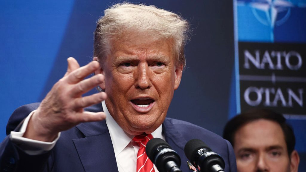 Trump trimite mai mulți soldați în Orientul Mijlociu, aliații NATO criticați