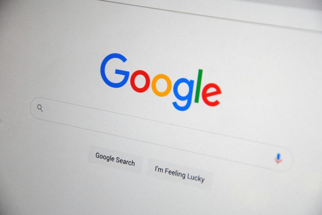 Google sub presiune: UE cere acces la Android pentru Gemini și rivalii săi