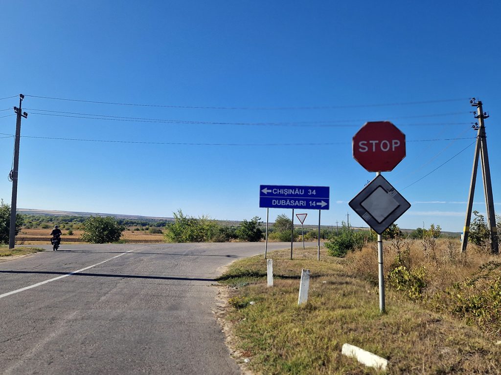 UE avertizează Rusia: nu intimida Republica Moldova