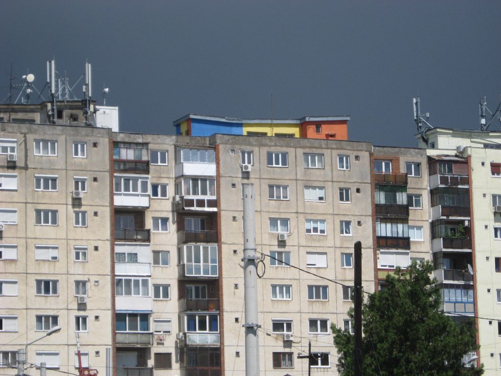 Incendiu la CET București Vest: 2.300 de blocuri fără apă caldă