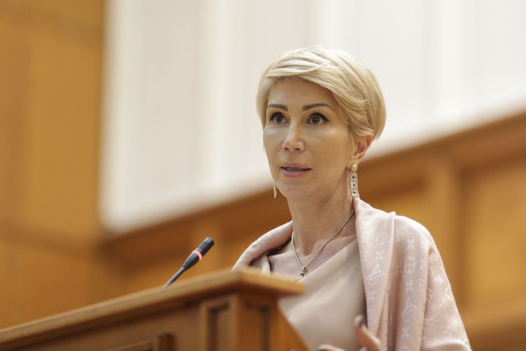 Turcan: PSD distruge credibilitatea CCR pentru interese de partid