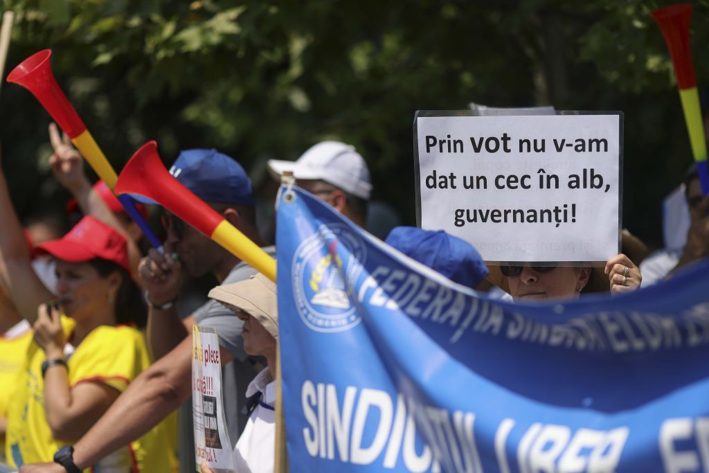 Proteste masive în Piața Victoriei pe 28 aprilie: Opriți nedreptatea socială!