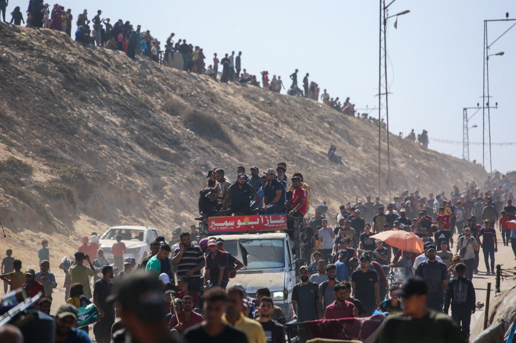 La șase luni de la armistițiul din Gaza, oamenii suferă de boală și foamete din cauza atacurilor israeliene